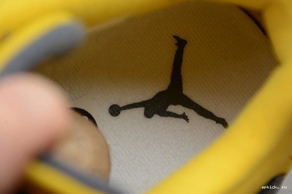 EP Air 314254-702  Jordan 314254-702 Lightning 4 (2016) Retro 0211